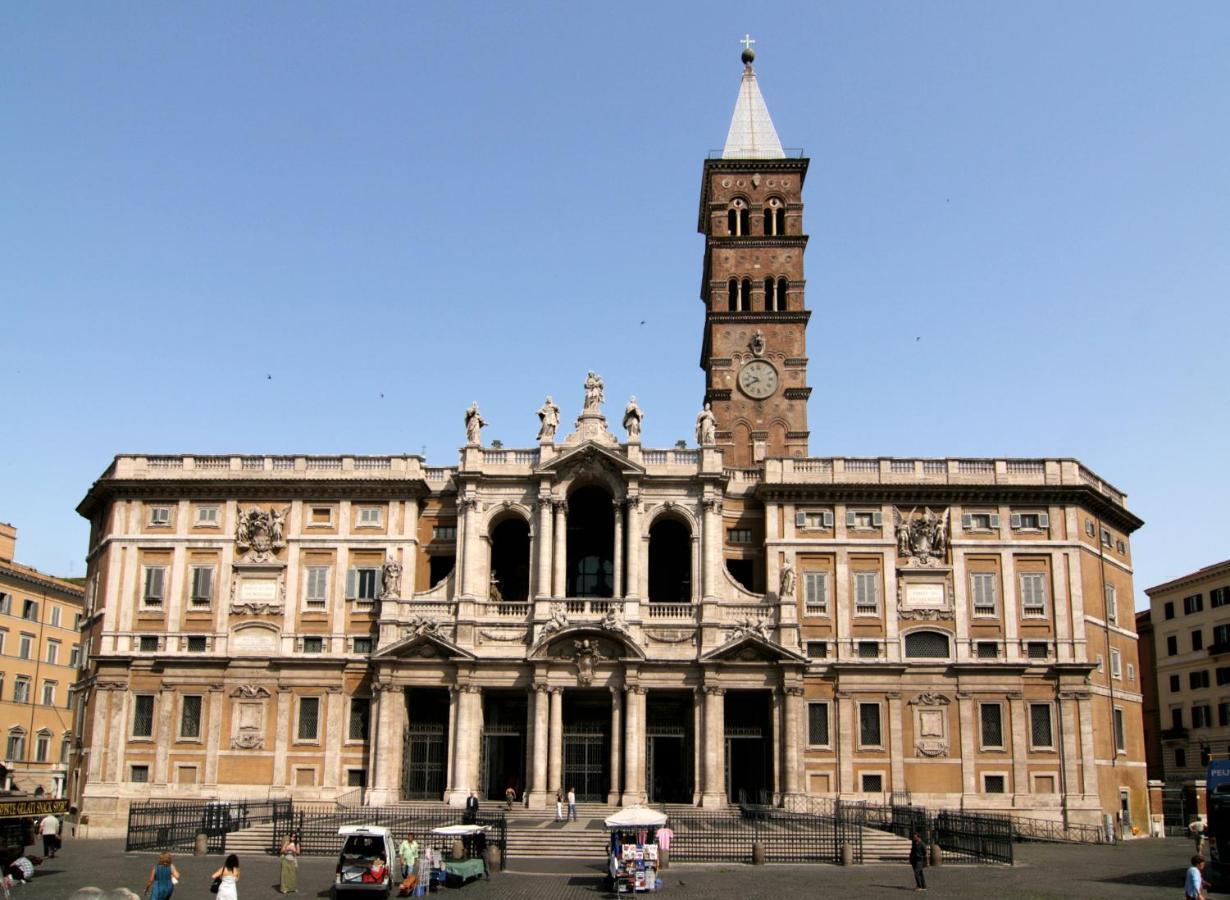 Bed And Breakfast Piazza Vittorio87 โรม ภายนอก รูปภาพ